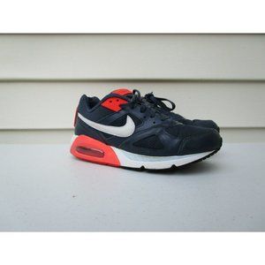 Best 25+ Deals for Nike Air Max Ivo | Poshmark